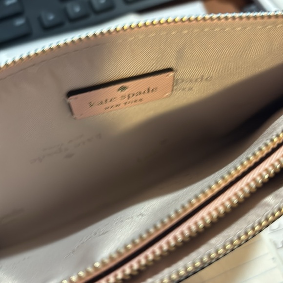 KATE SPADE Wristlet - Picture 9 of 9